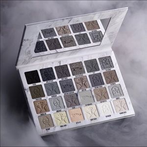 Jeffree Star Cremated Palette